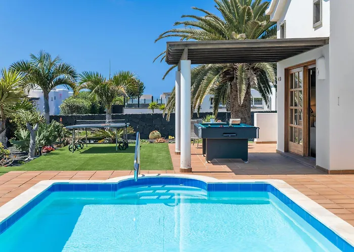 Ambar Cherry Playa Blanca